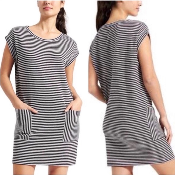 Athleta Dresses & Skirts - Athleta Ease Up Casual Dress Gray & Cream Striped Size Medium